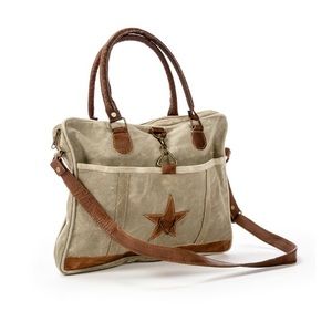 The barrel shack Josette messenger bag, NWT